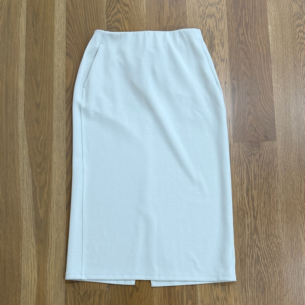 EUC Lululemon Softstreme High-Rise Midi Skirt